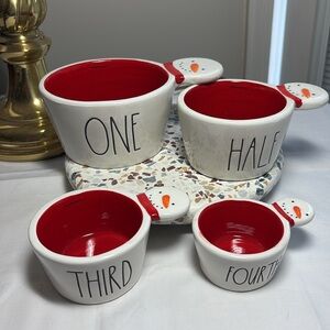 Rae Dunn snowman measuring cups